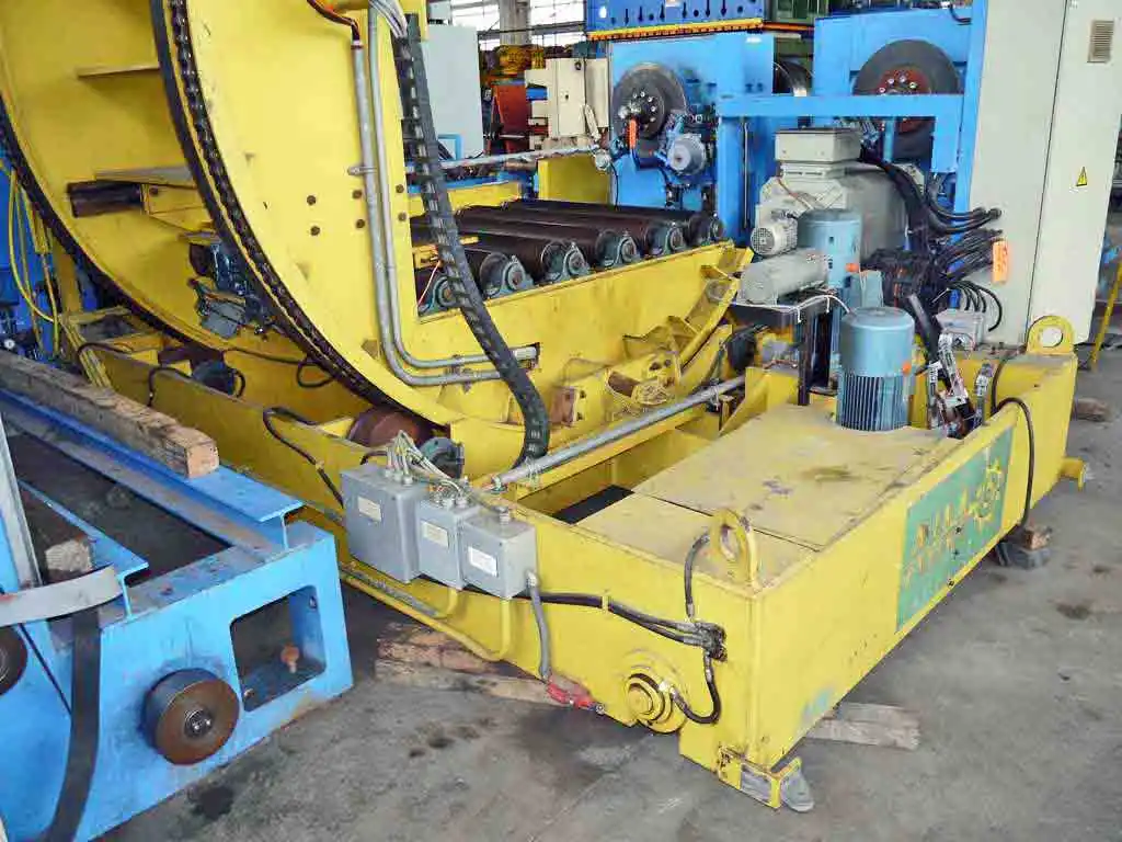 2200 lb. AIM traveling upender, 6" dia. x 44" face rolls, 3 HP motor, 66" long support arms, 2001,S45189 - Image 7