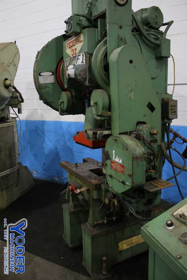 32 Ton, Federal #32, gap bed press, 2" stroke, 11" Shut Height, 15" x24" bed, air clutch & brake, 1977 - Image 4