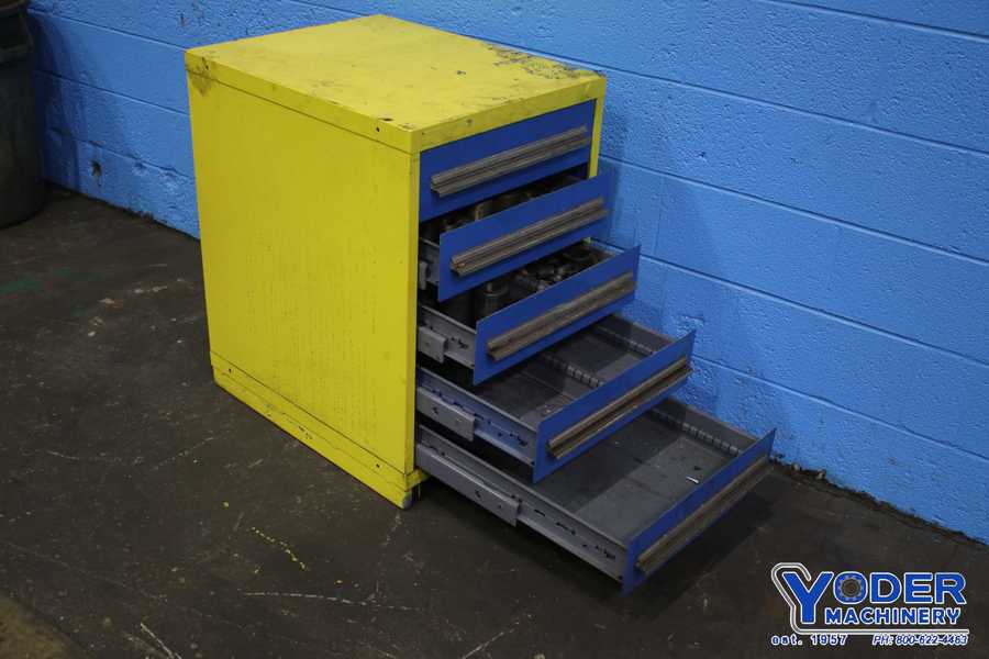 5 Drawer cabinet - Image 1