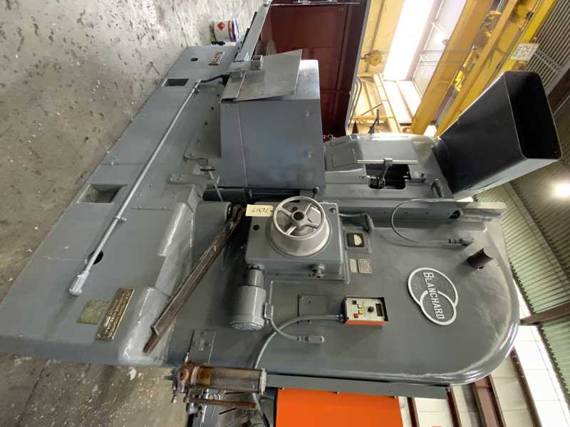 Blanchard #32D-60, rotary surface grinder, 66" table diameter, 24" under wheel, power head elevation, 100 HP - Image 5