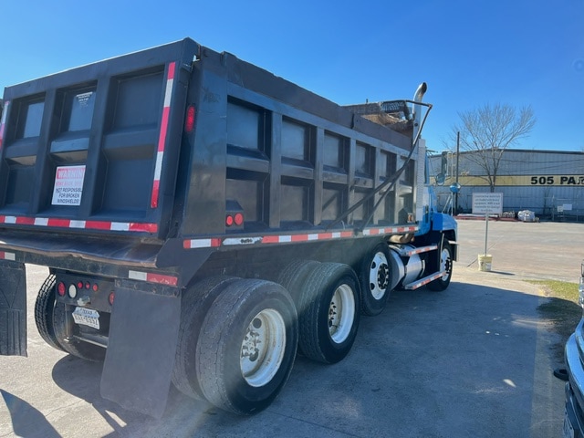 Mack #CH613, Dump Truck, diesel, 64 drivetrain, 27017 hours, 6x4 axles, 1997 - Image 5