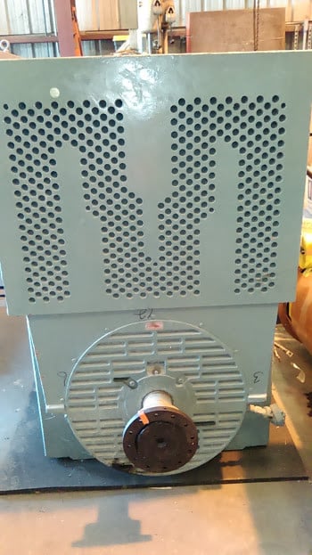 1250 HP 1785 RPM General Electric, 3 phase 2300 Volts, 275a AC induction motor - Image 2