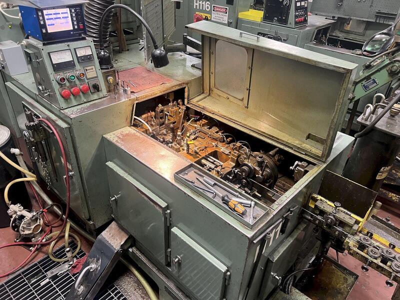 .157" x .98" Nakashimada #NP-40, 2-die 3 blow cold header, 60-240 PPM, 7-1/2 HP, PKO, 1993 - Image 1