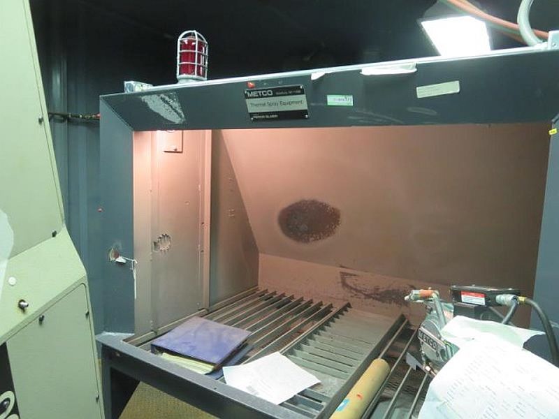Unimate, Puma 762, 6-Axis welding arm type robot, 44 lb. load capacity, 59" radius swept - Image 6