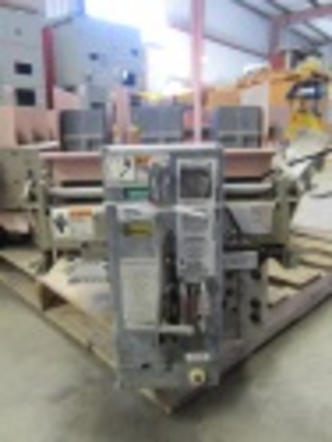800 Amps, Siemens-Allis, RL-800, electrically operated, drawout, #AB5380 - Image 4