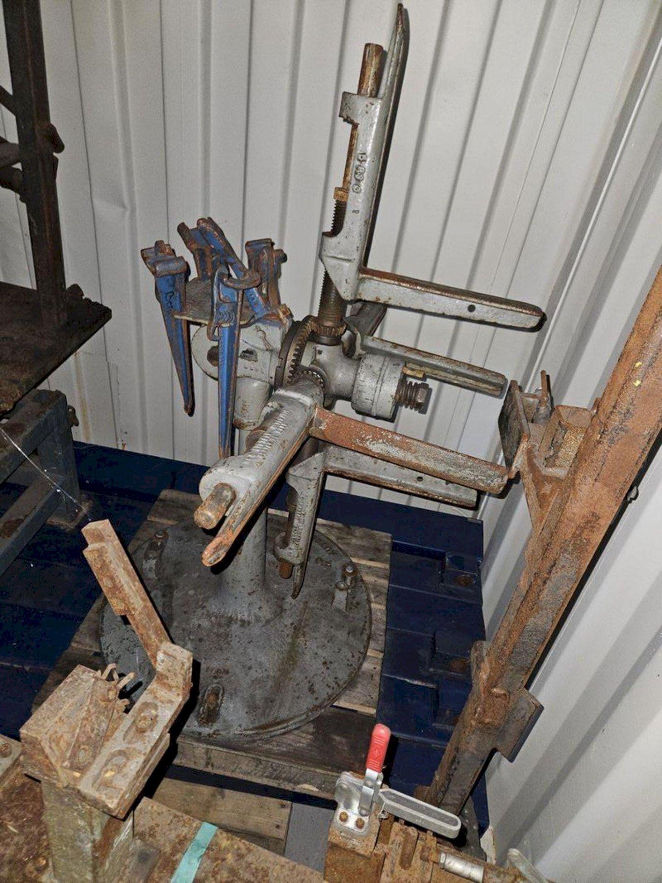 600 lb. Littell, uncoiler, 10" mandrel, 15"-20" ID, 36" outside dimensions, non-motorized, manual expansion - Image 2