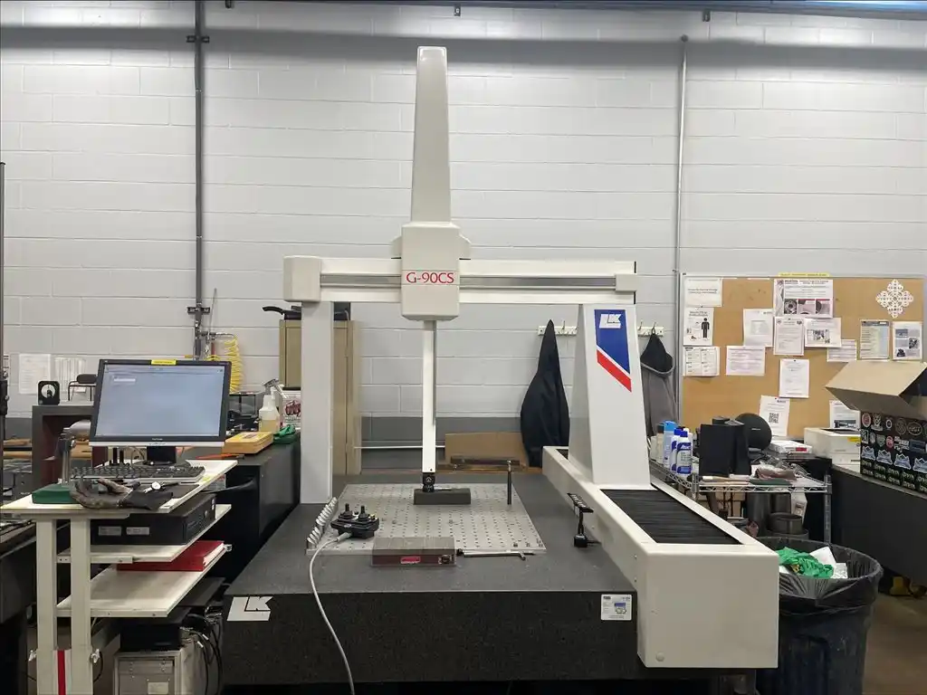 LK #G90CS, coordinate measuring machine, Hexagon controllers, LK DMIS software, Renishaw PH10M, 2001, S45417 - Image 1