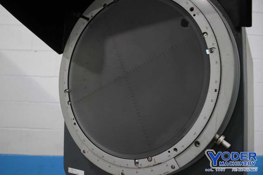 Nikon #V-12, comparator - Image 10