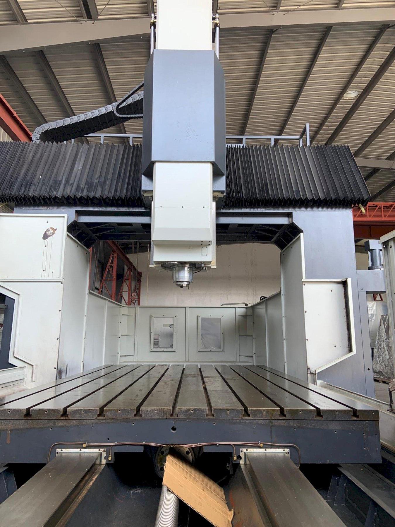 Mighty Viper #VMC-DZ-3240AG, Bridge Type CNC Vertical Machining Center, 2008 - Image 3
