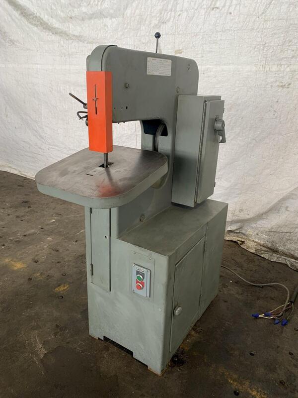 18" Grob #FAB-18, vertical saw, 20" x 20" table - Image 2