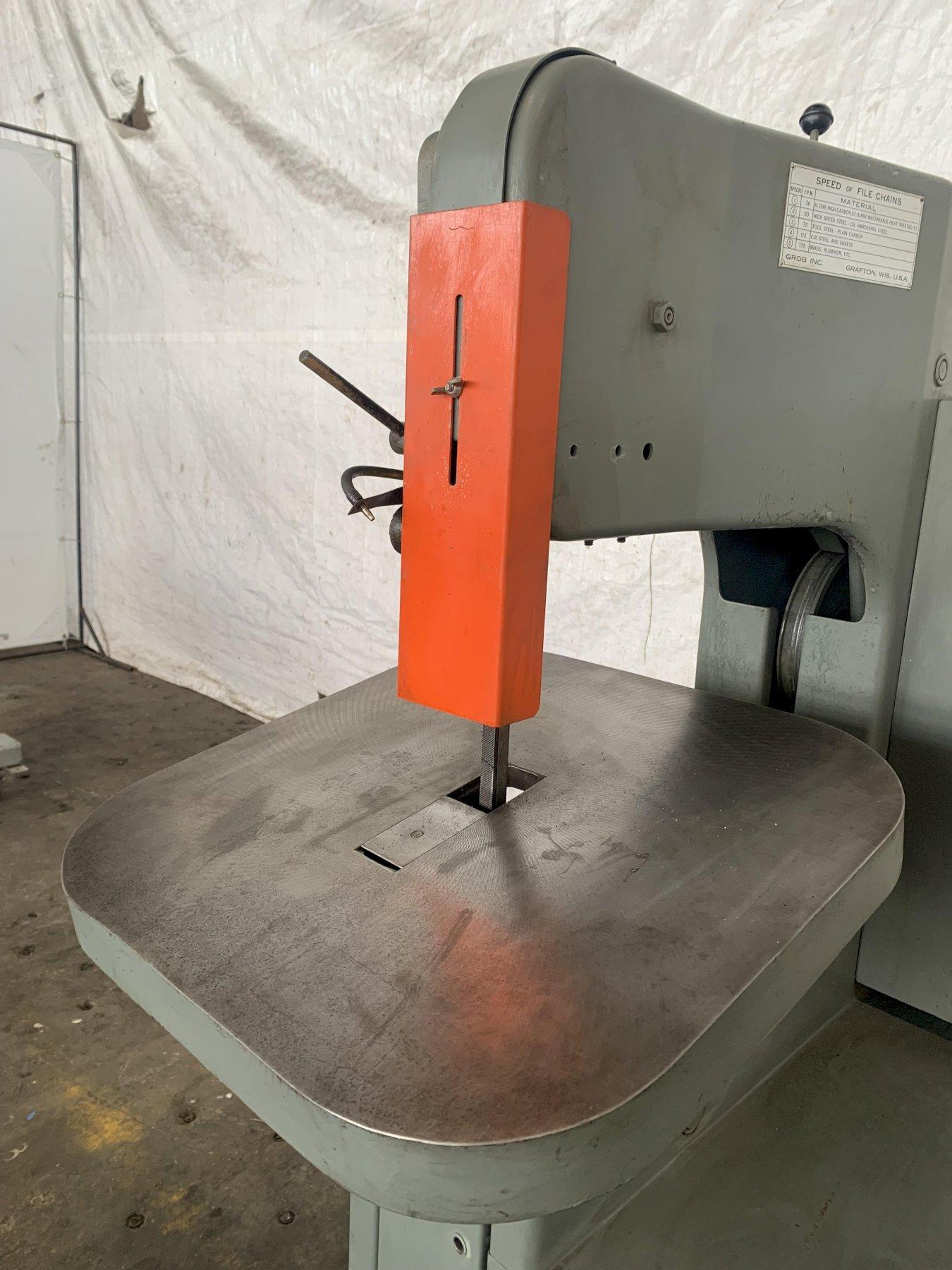 18" Grob #FAB-18, vertical saw, 20" x 20" table - Image 3