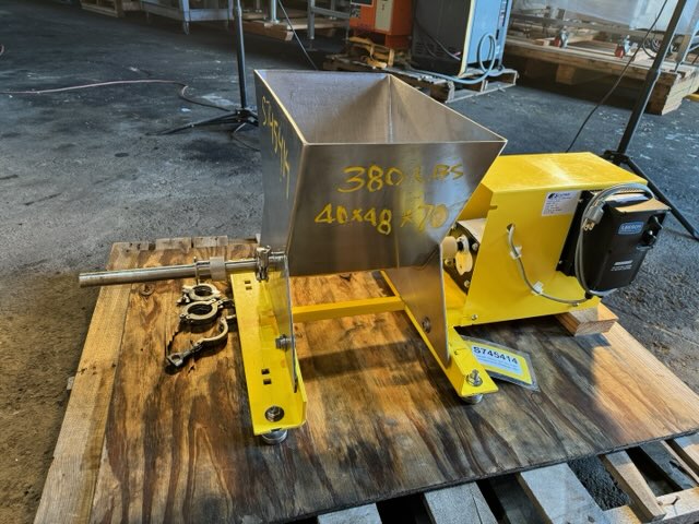 Scaletran #VMF, volumetric screw feeder w/Stainless Steel hopper & screw, 1/2" dia. x 36" long screw & tube - Image 4