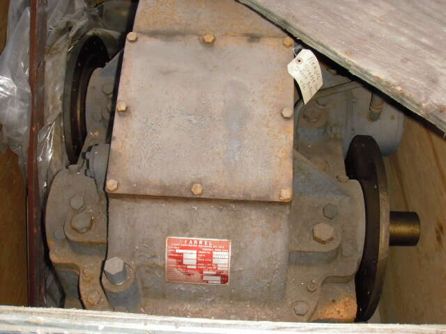 700 HP @ 880 RPM, Farrel #S1-141-080, 2.01 :1 ratio, 437 RPM out, parallel shaft, #1270814 - Image 2