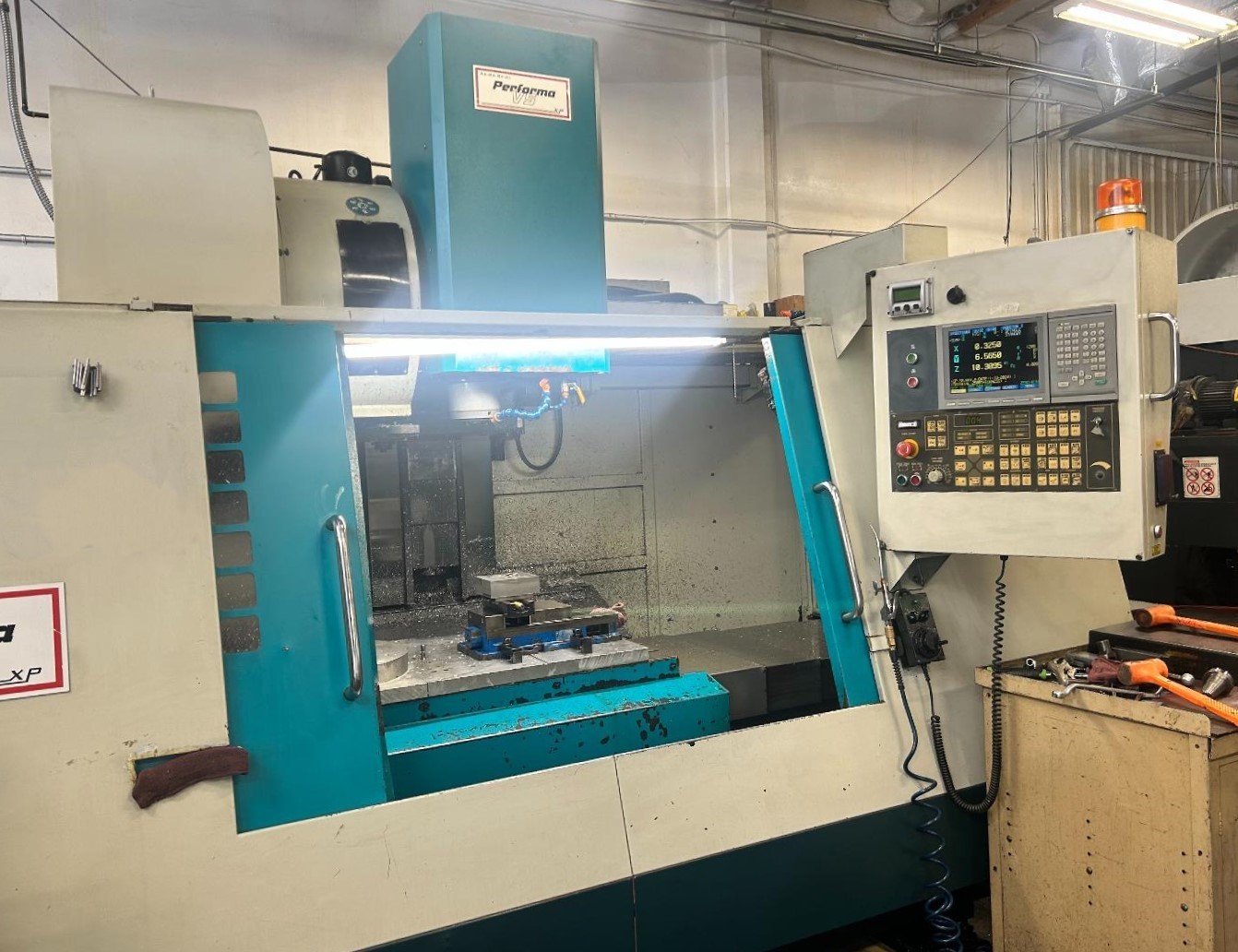 Akira-Seiki #Performa-V5AXP, CNC vertical machining center, Mitsubishi Control, 51.2" X, 21.3" Y, 22" Z - Image 3