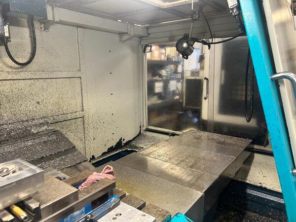 Akira-Seiki #Performa-V5AXP, CNC vertical machining center, Mitsubishi Control, 51.2" X, 21.3" Y, 22" Z - Image 6