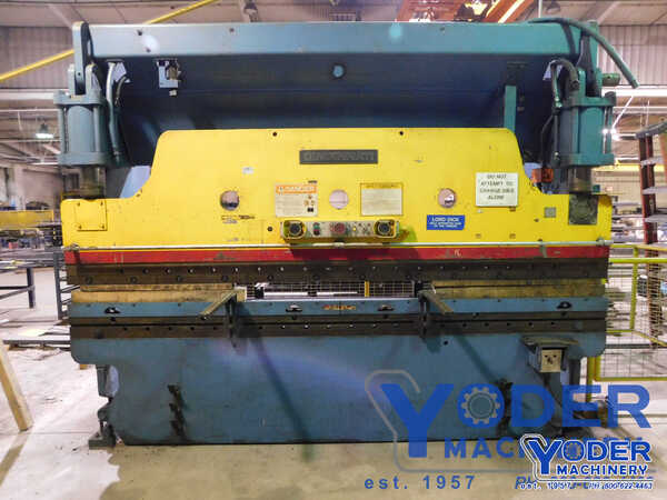 135 Ton, Cincinnati #CBx10, hydraulic press brake, 12' overall, 126" between housing, 8" stroke, 7" throat - Image 1