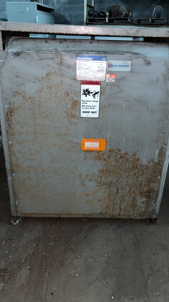 330 KVA 460 Primary, 460Y/266 Secondary, Sylvania, w/taps - Image 1