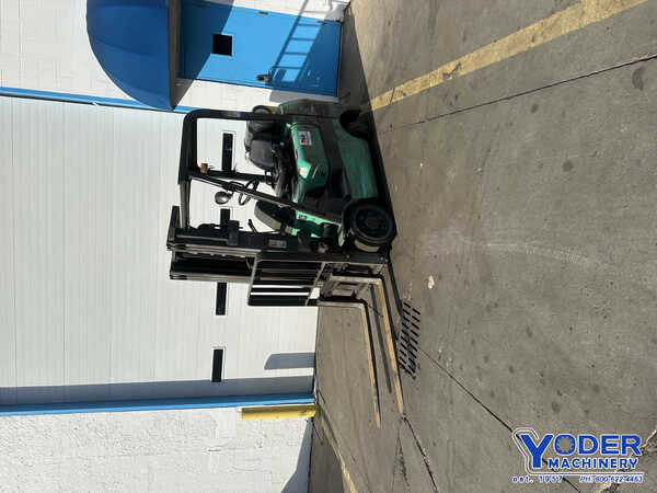 5000 lb. Mitsubishi #FGC25K, LP gas forklift, cushion tire, 187" lift height, side shift, 1998 - Image 1
