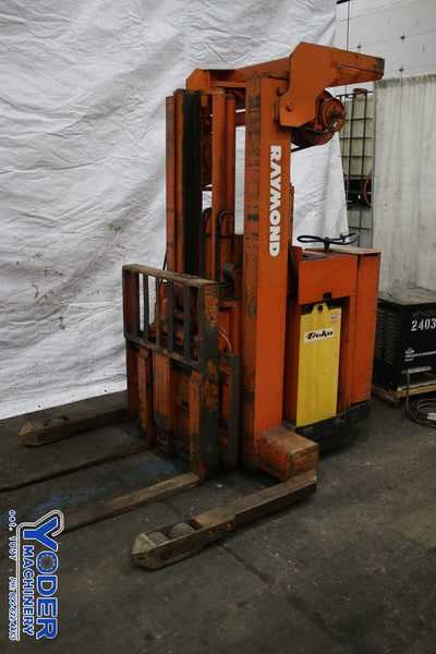 Raymond forklift truck - Image 10