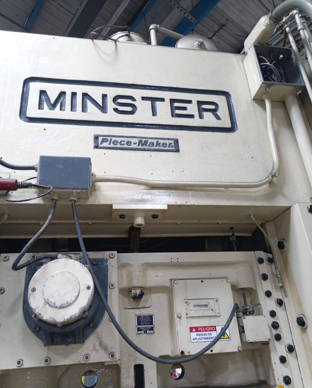 150 Ton, Minster #P2-150-54, Punch Press, 6" stroke, 23" Shut Height, 54" x40" bed, air clutch, 45-40 SPM - Image 7