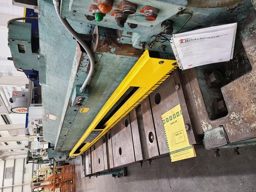3/8" x 10' Wysong #1038, mechanical shear, 36" front operated power back gauge, 16 hold downs, 104" squaring - Image 4