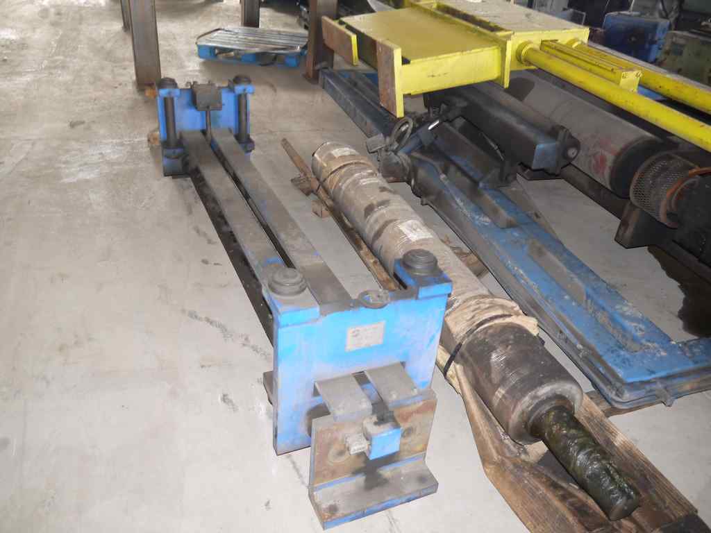 74" x 0.5" Delta, Straightener, 9 Roll - 3 Over 4, 7" diameter x 78" Face Rolls, 42" Passline, 200 HP DC - Image 8