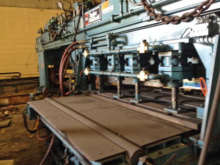 Prep/Lap Seam Weld Line, 72" x 20000 lb. Uncoiler, 60000 lb. Recoiler, 8"/10" cylinder, 200 KVA, 460 V - Image 1