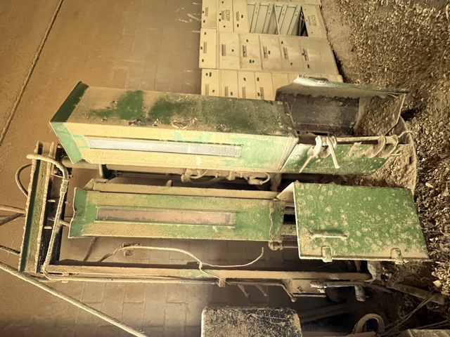 Verville #VP300, Bagger (2 available) - Image 1