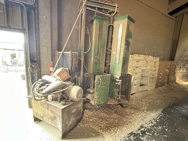 Verville #VP300, Bagger (2 available) - Image 2
