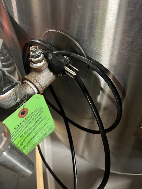 60 gallon Southbend Crown #KTLG-60, nat.gas maual tilting steam kettle, Stainless Steel E-Z lift cover - Image 6