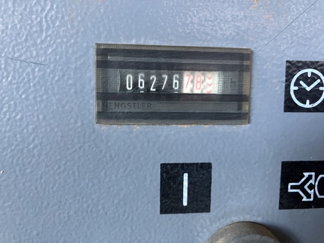 15 HP Quincy #QGS-15, Air Compressor, 6276 hours, 2010 - Image 4