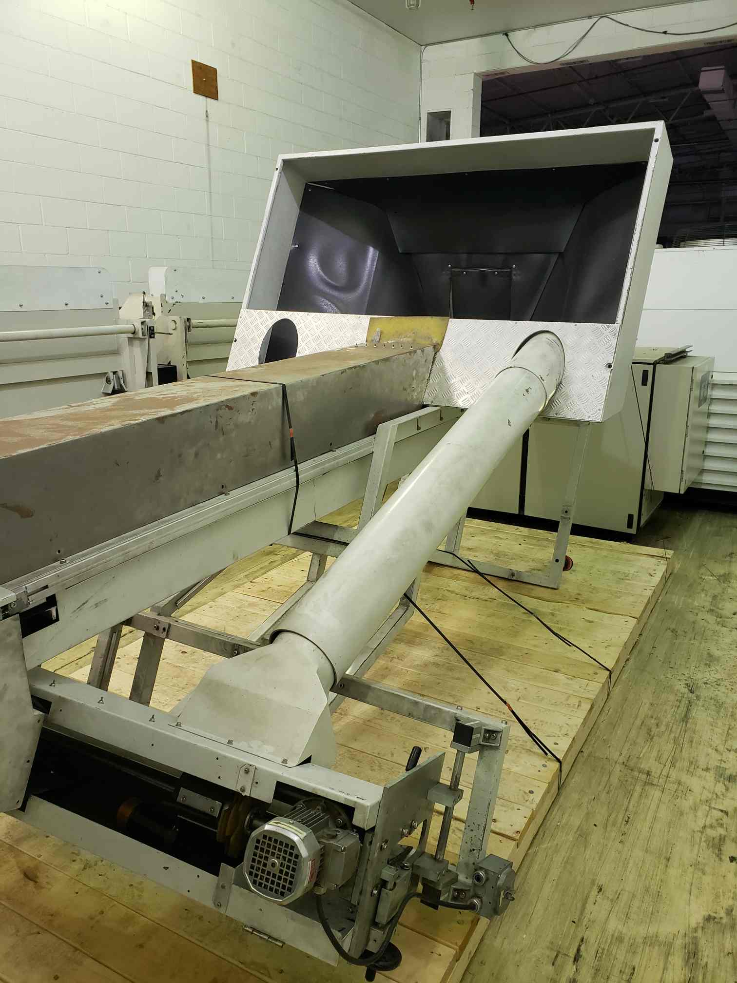 Magplastic #SSB-02 PET Bottle Blow Moulding Machine, 2008 - Image 5