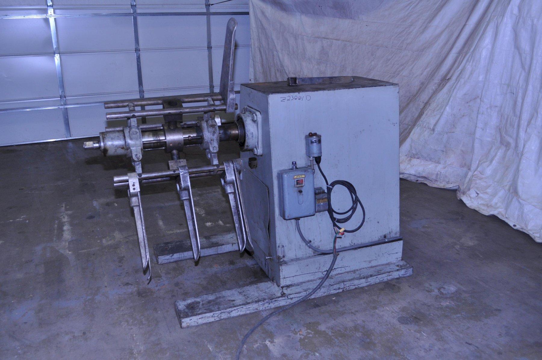 6000 lb. Jaco, uncoiler, 29" mandrel length, 60" outside dimensions, 16"-20" ID, manual expansion, 5-keepers - Image 1