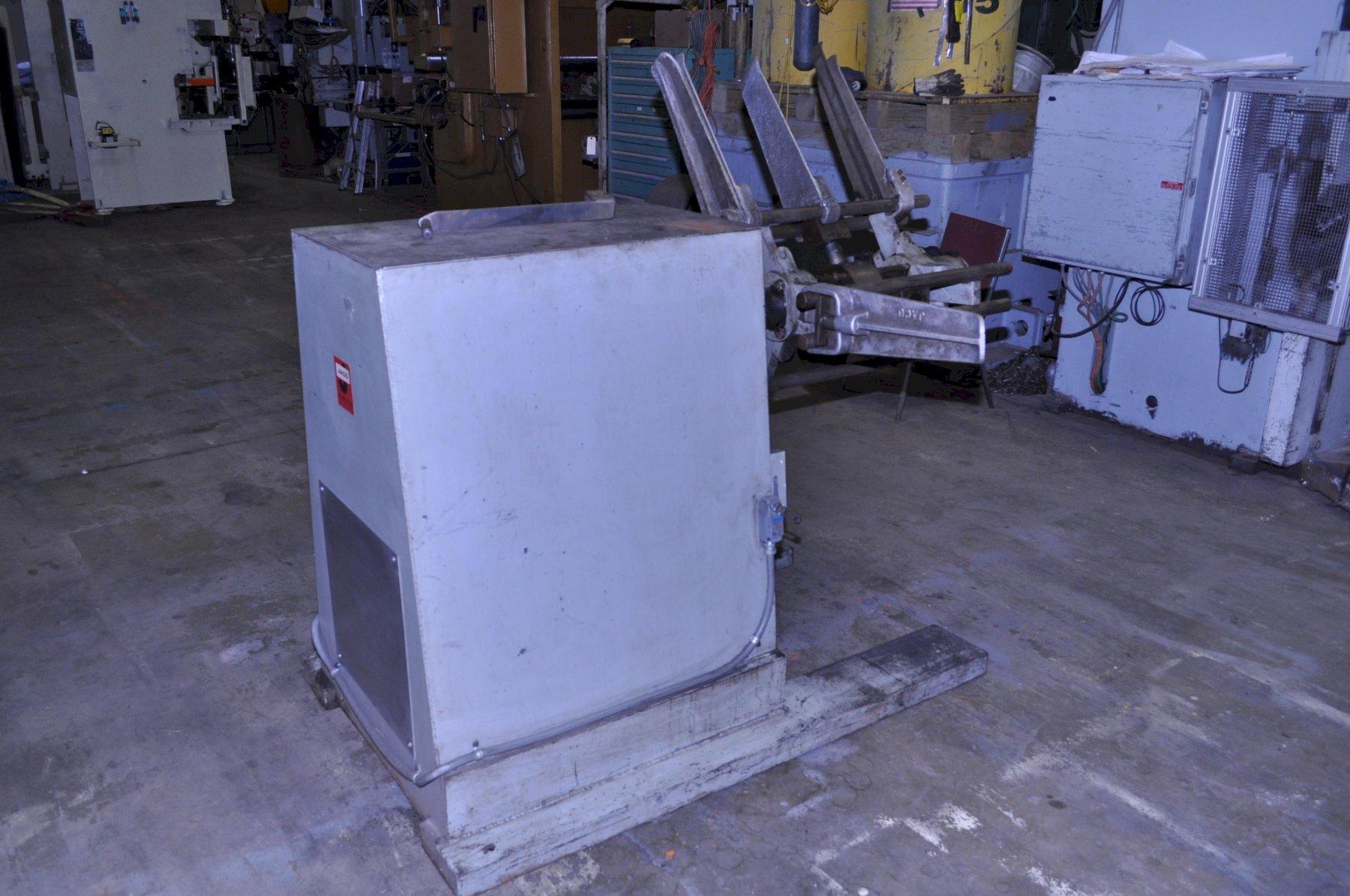 6000 lb. Jaco, uncoiler, 29" mandrel length, 60" outside dimensions, 16"-20" ID, manual expansion, 5-keepers - Image 6
