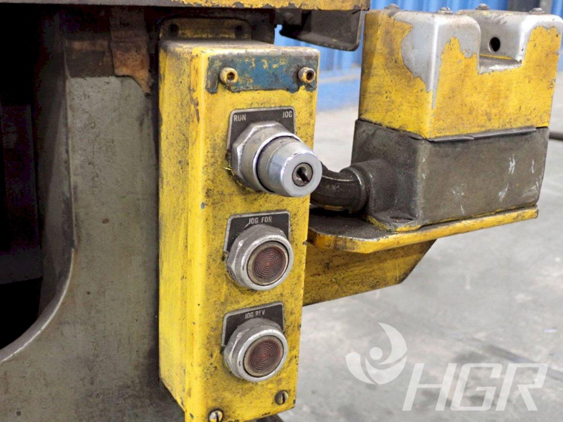 10 Ton, Northern, hydraulic press, 12" stroke, 14" daylight, 8" diameter ram, 20" x12" bed, 30 gallon - Image 4