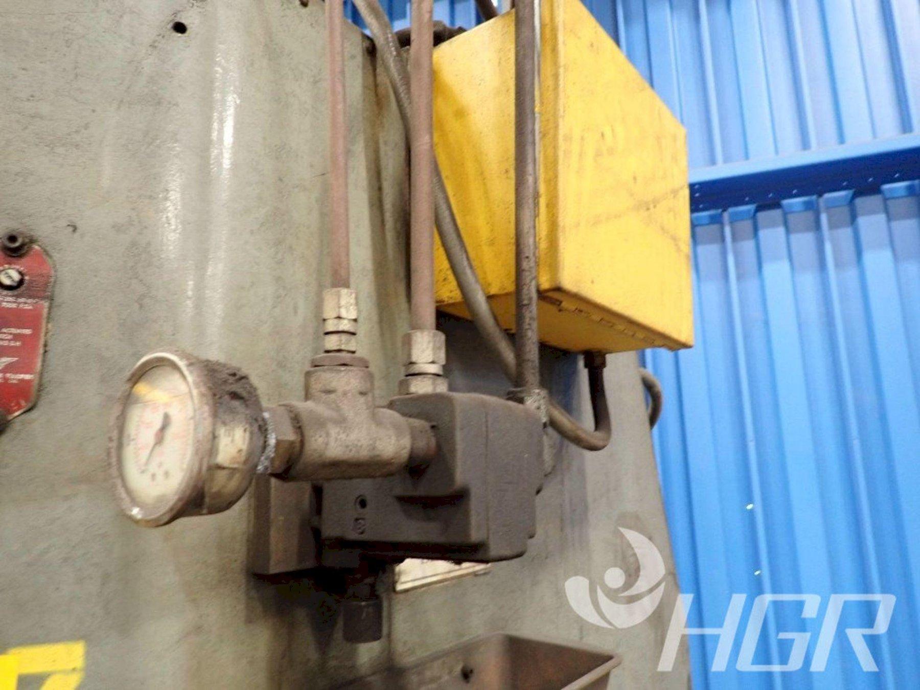 10 Ton, Northern, hydraulic press, 12" stroke, 14" daylight, 8" diameter ram, 20" x12" bed, 30 gallon - Image 9