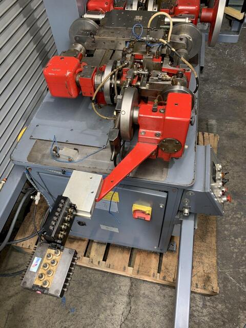 Nilson #700L, 4-slide, 1/32" wire capacity, 3/4" max strip width, 4" straightener feed length, 3/4 HP - Image 8