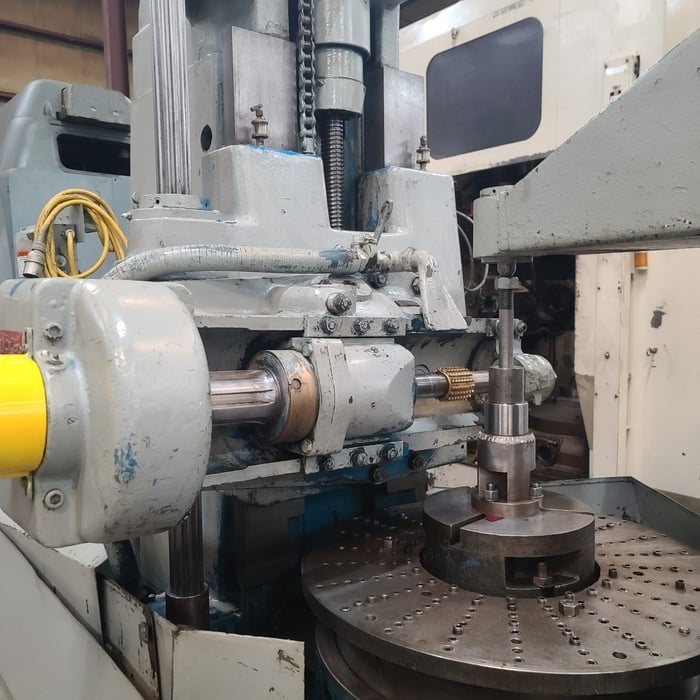 Gould & Eberhardt #48H, vertical gear hobber, 48" dia. capacity, 2 DP, hob arbors, tailstock - Image 5