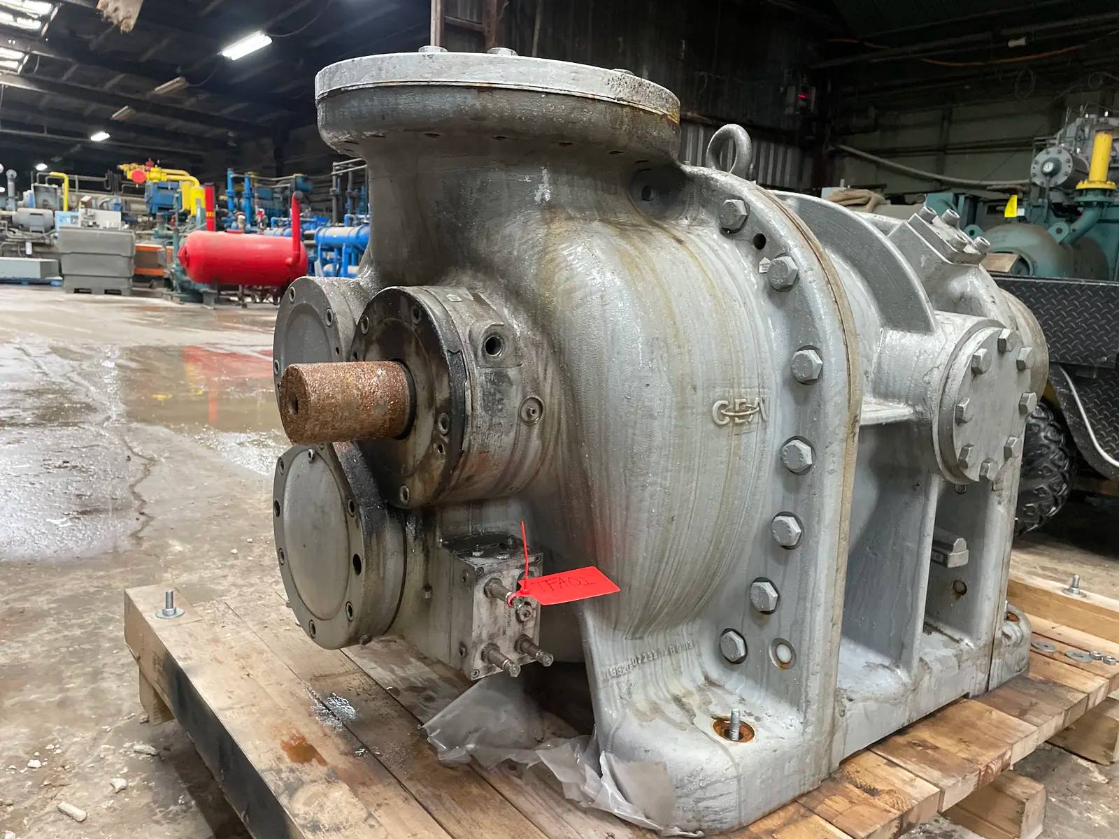 GEA #XC-2, rotary bare screw compressor, 620 psig, 3600 RPM, R-717 refrigerant, 2005 - Image 4