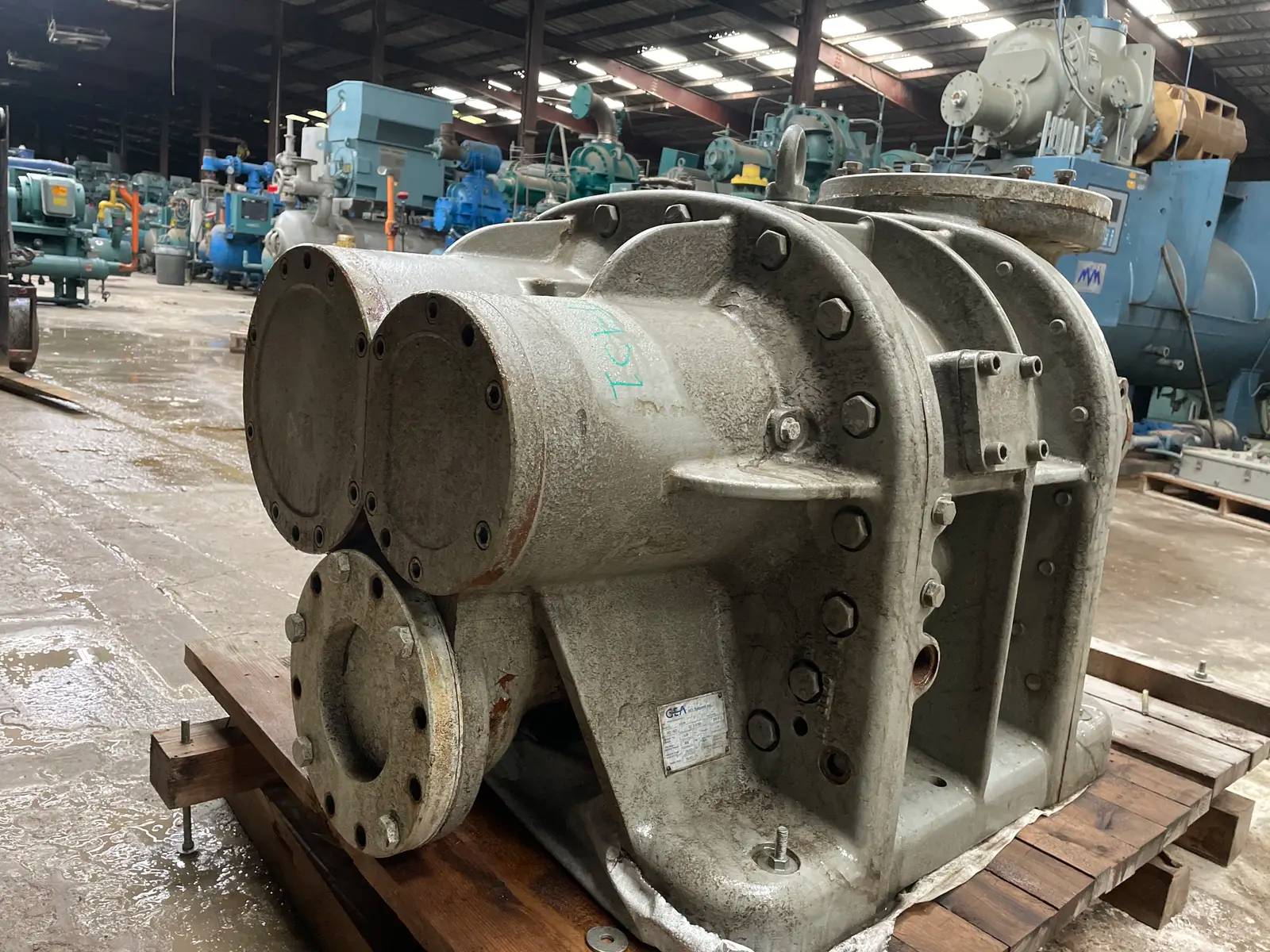 GEA #XC-62, rotary bare screw compressor, 3482 cfm 620 psig, R-717 refrigerant, 2002 - Image 8