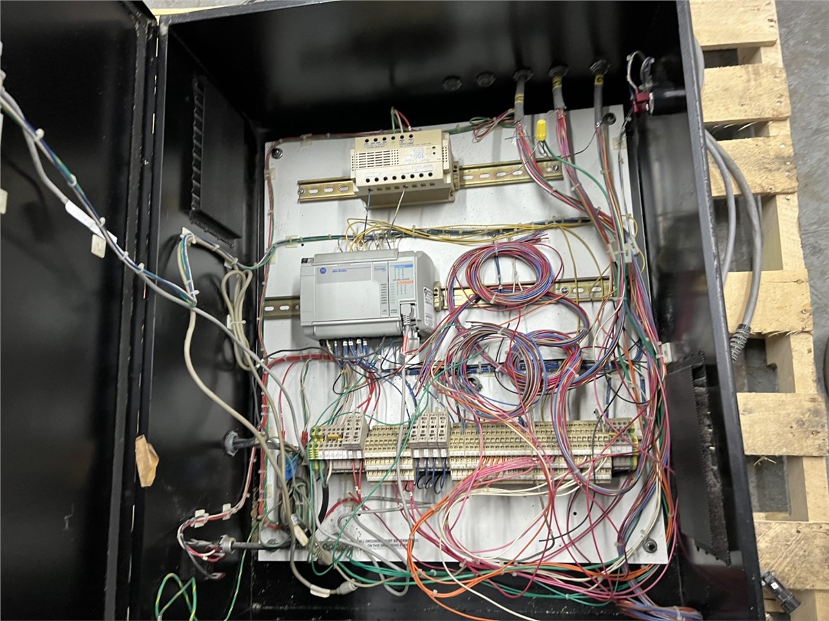 Conair #B32, load control for central vacuum system, 32 vacuum receivers, 8 vacuum pumps - Image 3