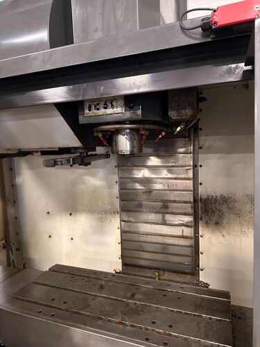 Haas #VF-2, CNC vertical machining center, 24 automatic tool changer, 30" X, 16" Y, 20" Z, 8100 RPM, #40, 20 - Image 2