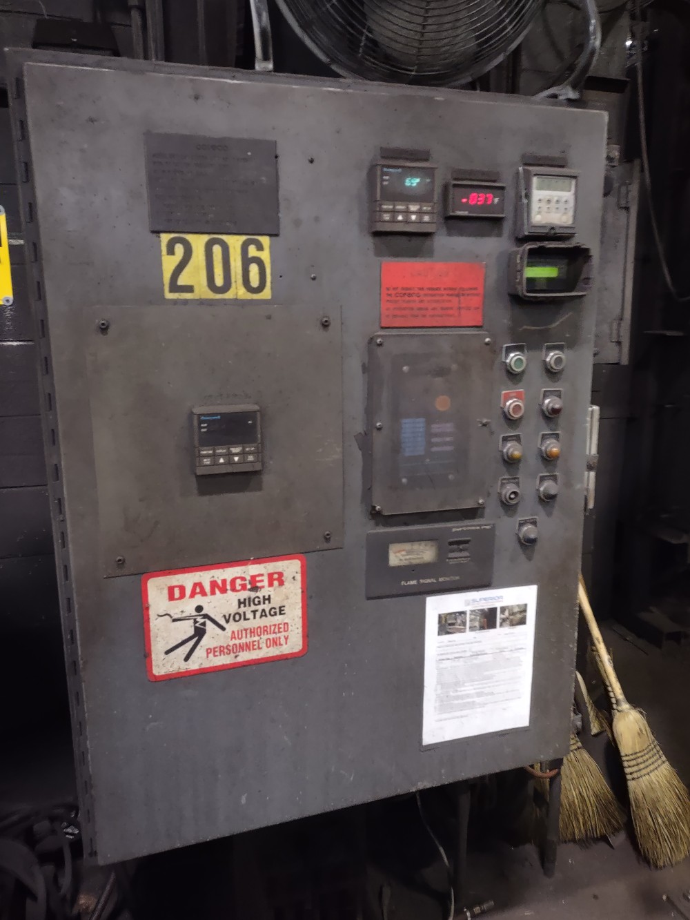 8.6' width x 17' L x 4' 6" H Coreco, Natural Gas Heated, 3,600,000 btu' s, 1750°F - Image 6