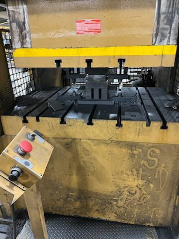 700 Ton, Standard #DCSS700, straight side double crank press, 12" stroke, 55" BH, 21" open, 55" x40" bed, 2003 - Image 9