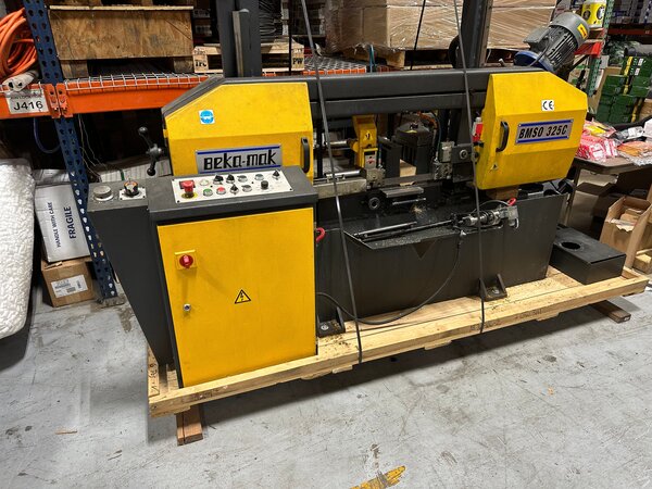 15.74" x 12.59" Beka-Mak #BMSO-325C, Horizontal Bandsaw, Beka-Mak Control Panel, 2013 - Image 2
