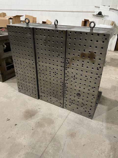 38" x 15" x 22" Cast Iron Angle Plates - Image 5