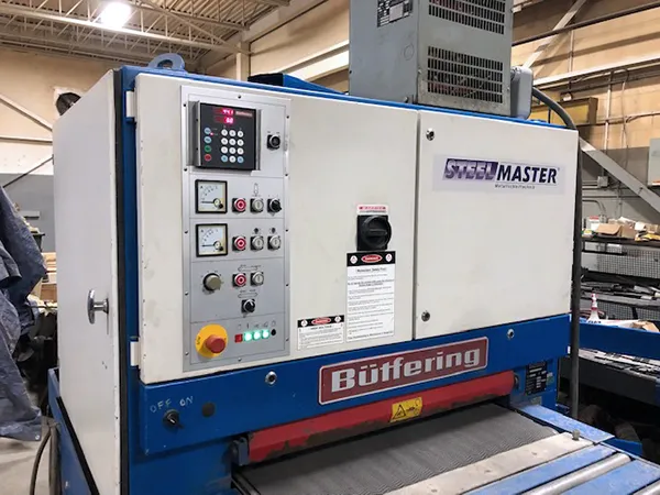 38.1" x 74.8" SteelMaster #Prima-W209-RB, abrasive belt grinder, 17 HP, 9-35 FPM, 24V Control, 2001 - Image 2