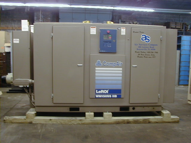 280 cfm, 72-180 psig, CompAir #L45SR, 67 HP, air cooled, enclosure, 460 V. - Image 1