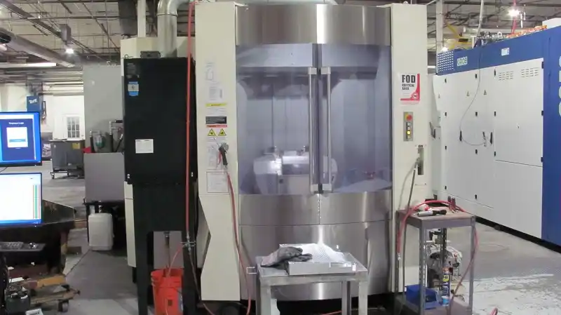 Makino #A61NX-5E, 60 automatic tool changer, 28.7" X, 28.7" Y, 26.8" Z, 24000 RPM, HSK-A63 taper, 80 HP - Image 2