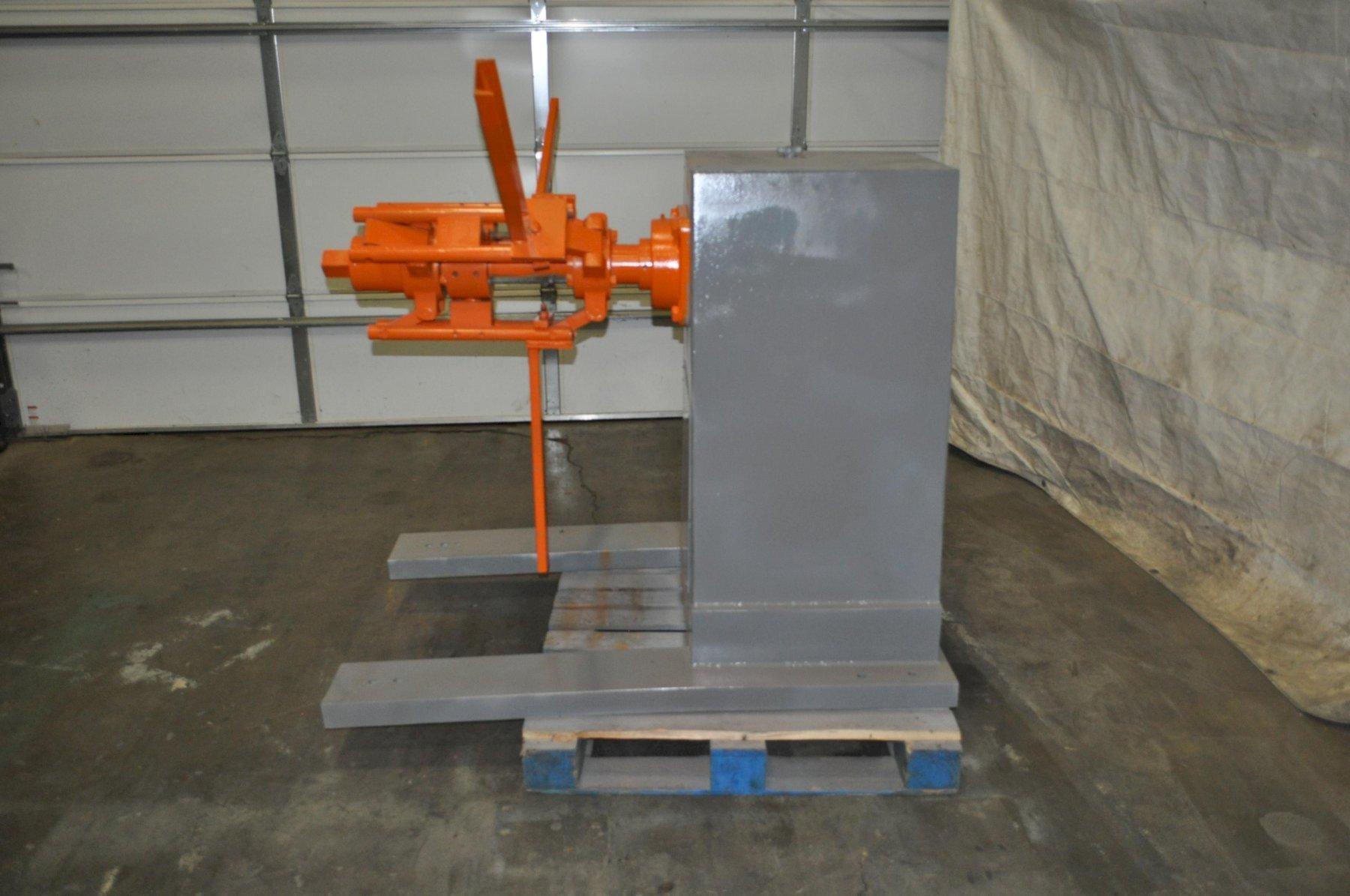 6000 lb. Jaco, non-motorized coil reel, 20" mandrel, 12" width, 72" outside dimensions, 16"-20" ID, manual - Image 2